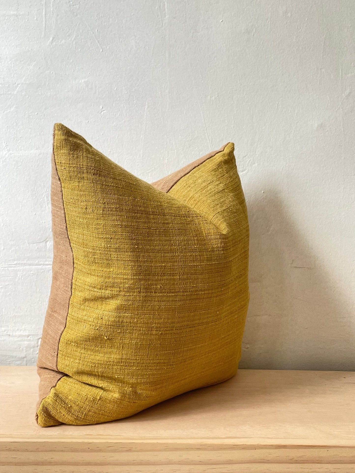 Sunkissed pillow - Marigold - Behind the Hill